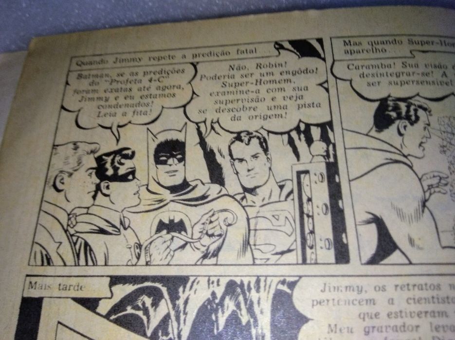 Antiga banda desenhada Batman e SuperHomem da abal 1967