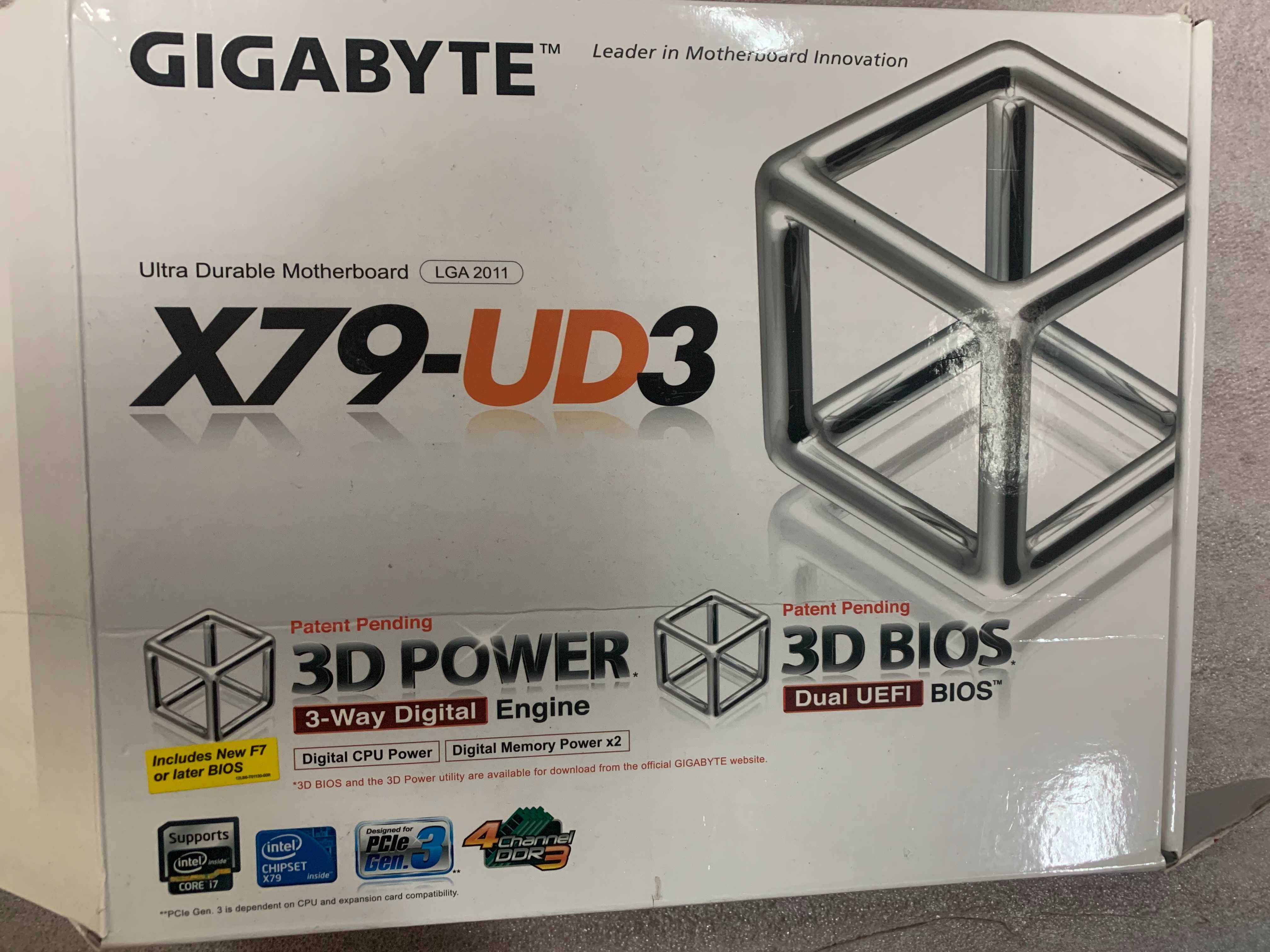 Материнська плата Gigabyte  GA-X79-UD3  в наборі