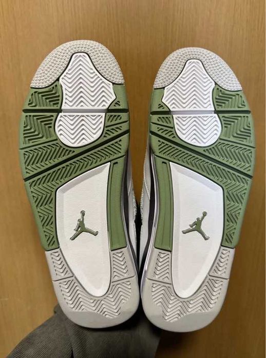 Buty damskie Trampk_Air_Jordan_4_Seafoam_Green R.40