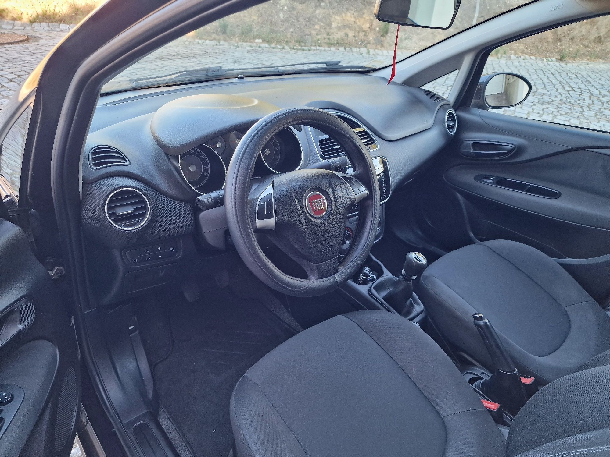 Fiat Punto 2015 Aceito Retoma