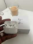 AirPodes Pro ///