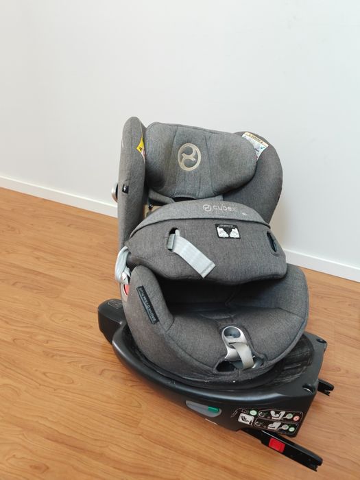 Cadeira Auto Cybex Sirona Q i-Size Plus 360º