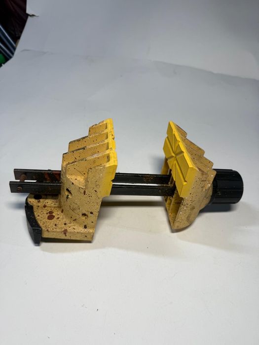 Imadło Rekord angielski plastikowe