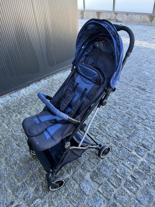 Carrinho bebé Kinderkraft novo