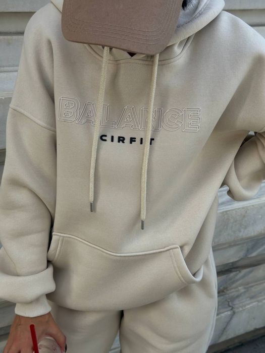 Спортивні костюми, костюми на флісі, зимові костюми