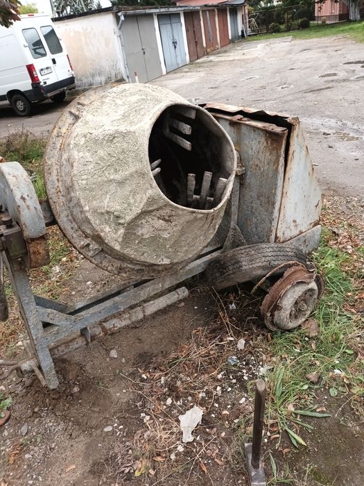 Betoniarka 160 l 400 v solidna konstrukcja