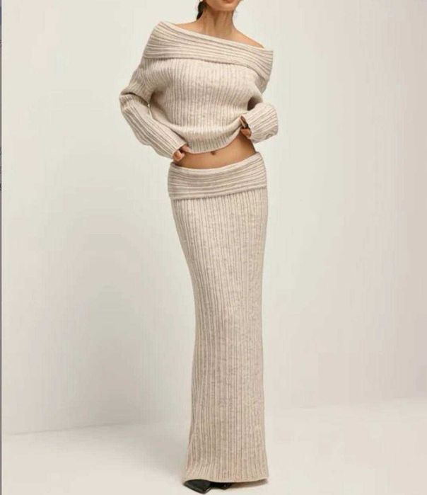 Трендовий в'язаний комплект кофта спідниця Стиль та комфорт
