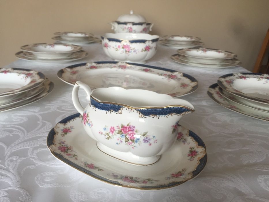 Ekskluzywna porcelana Zepter dla 12 osób (zestaw obiadowy i kawowy)