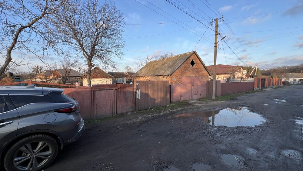 продаж будинку на Крутому Березі (Вакуленці)