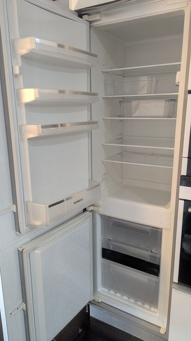 Frigorífico de encastre Siemens