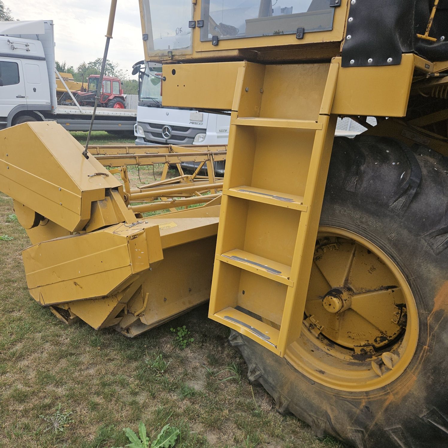 Комбайн зерно збиральний Sampo 600 680 з Фінляндії