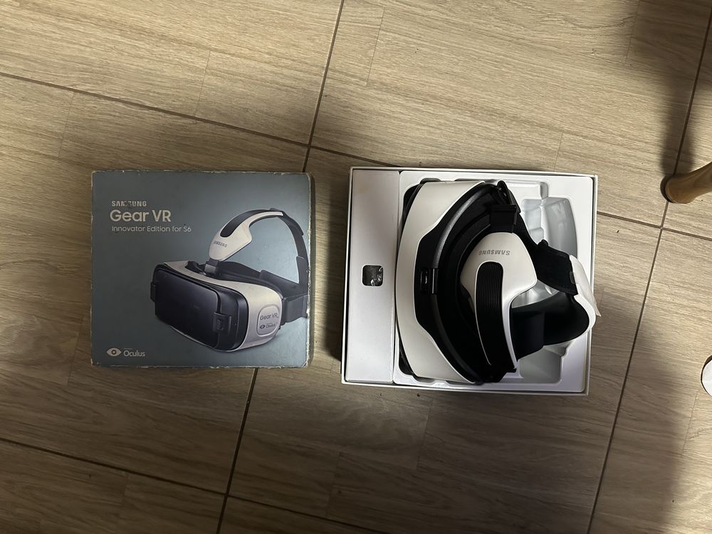 VR окуляри Samsung gear vr