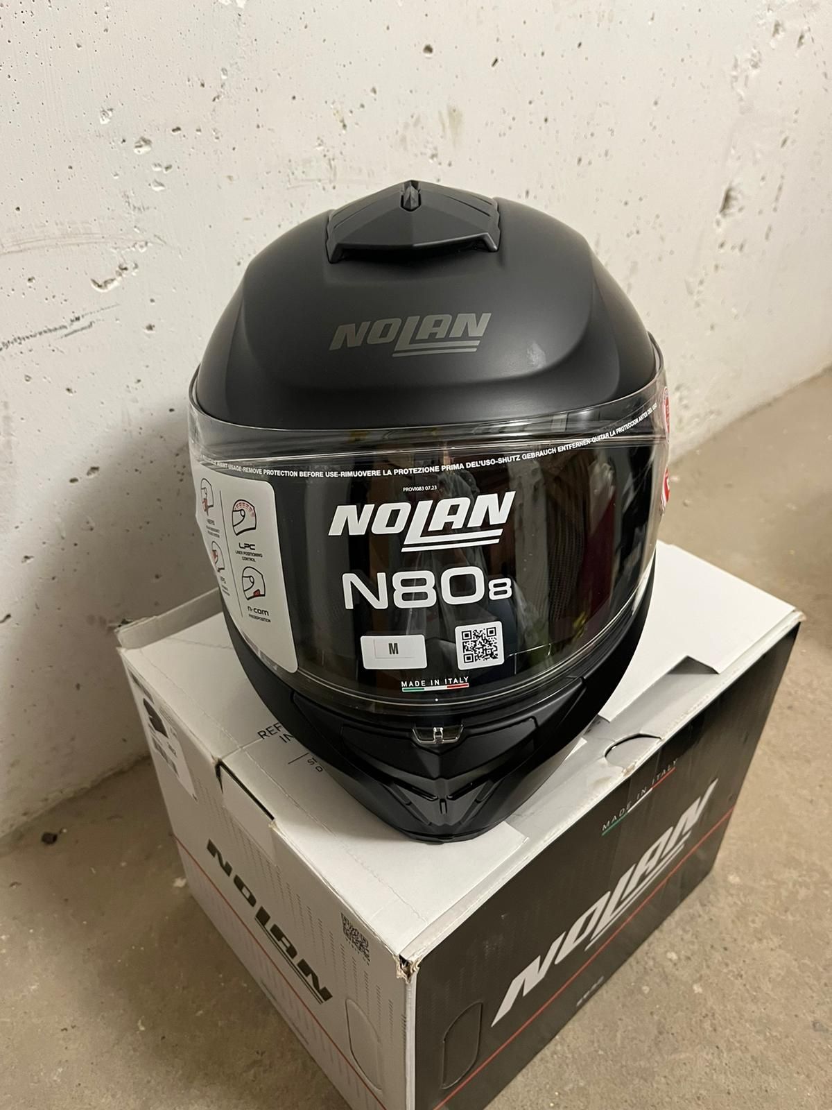 Kask na motor N80-8 Nolan M