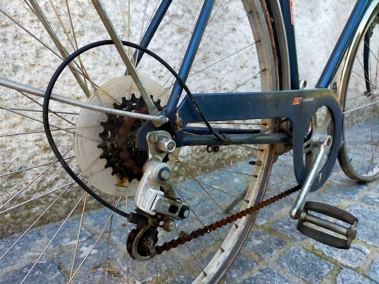 Bicicleta suíça, nostálgica dos anos 80