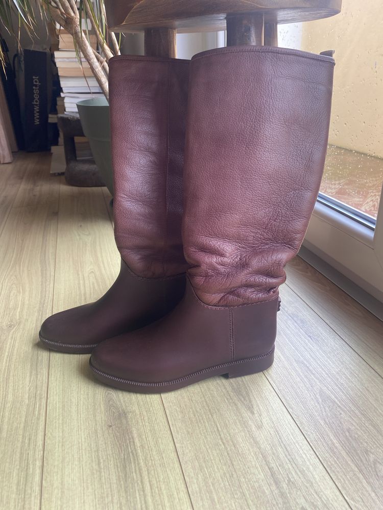 Botas impermeaveis bordeaux com pêlo interior