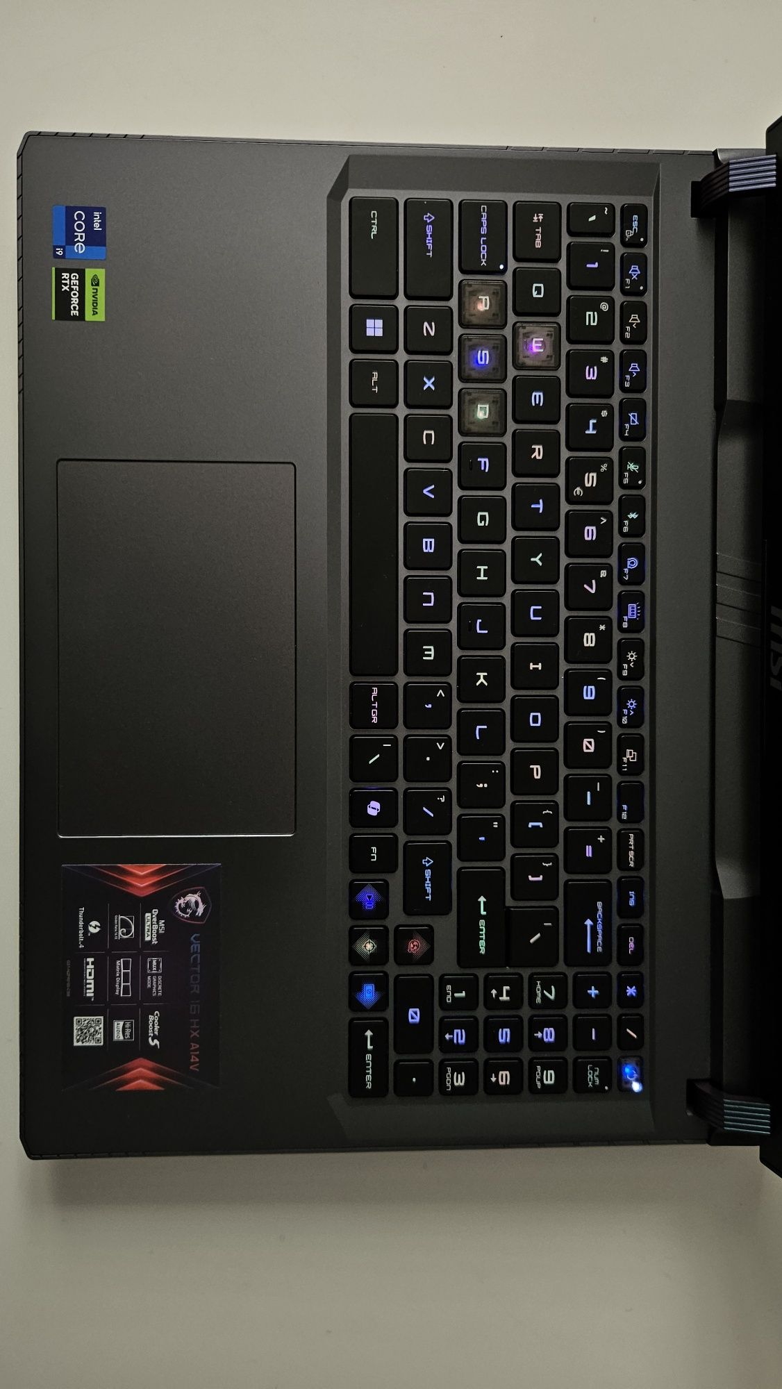 Laptop gamingowy Msi, rtx 4080, i9 14900, 32gb ram ddr5, 240hz, ips,gw