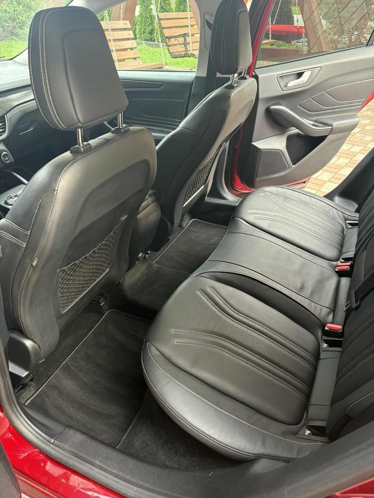 Ford Focus vignale 1.5TDCI 120km automat
