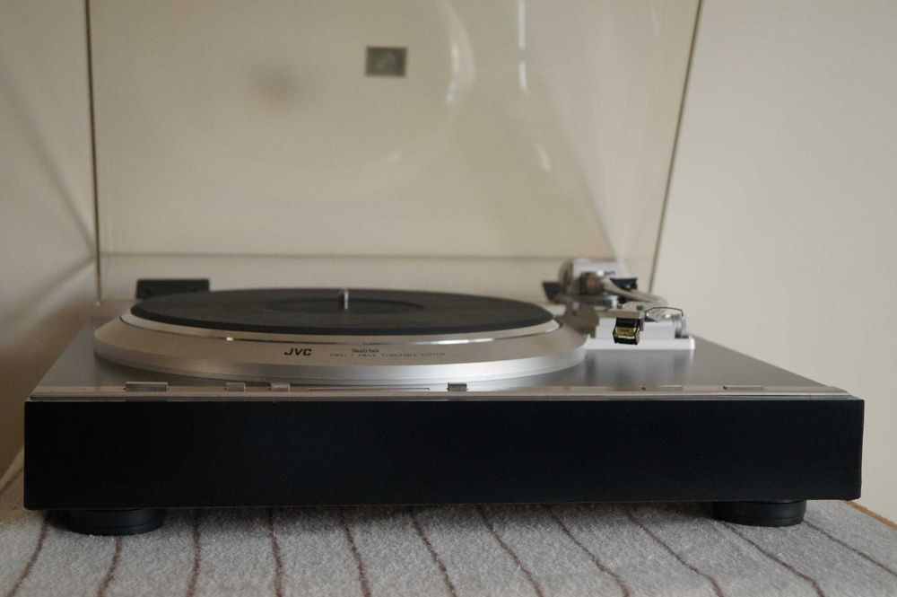 Gramofon Fully Automatic JVC QL- Y3F