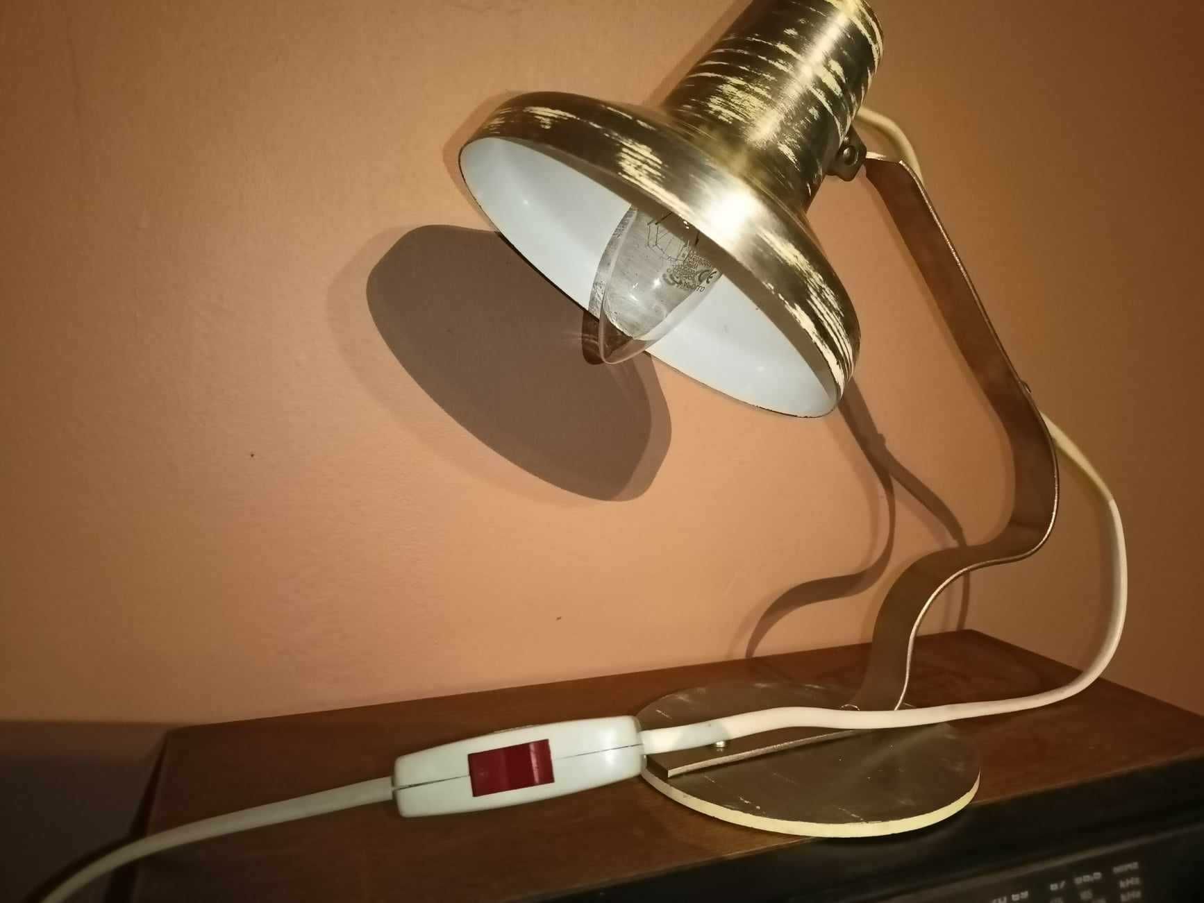 Lampa stojąca typ 475 PRL oprawa stołowo nastawna