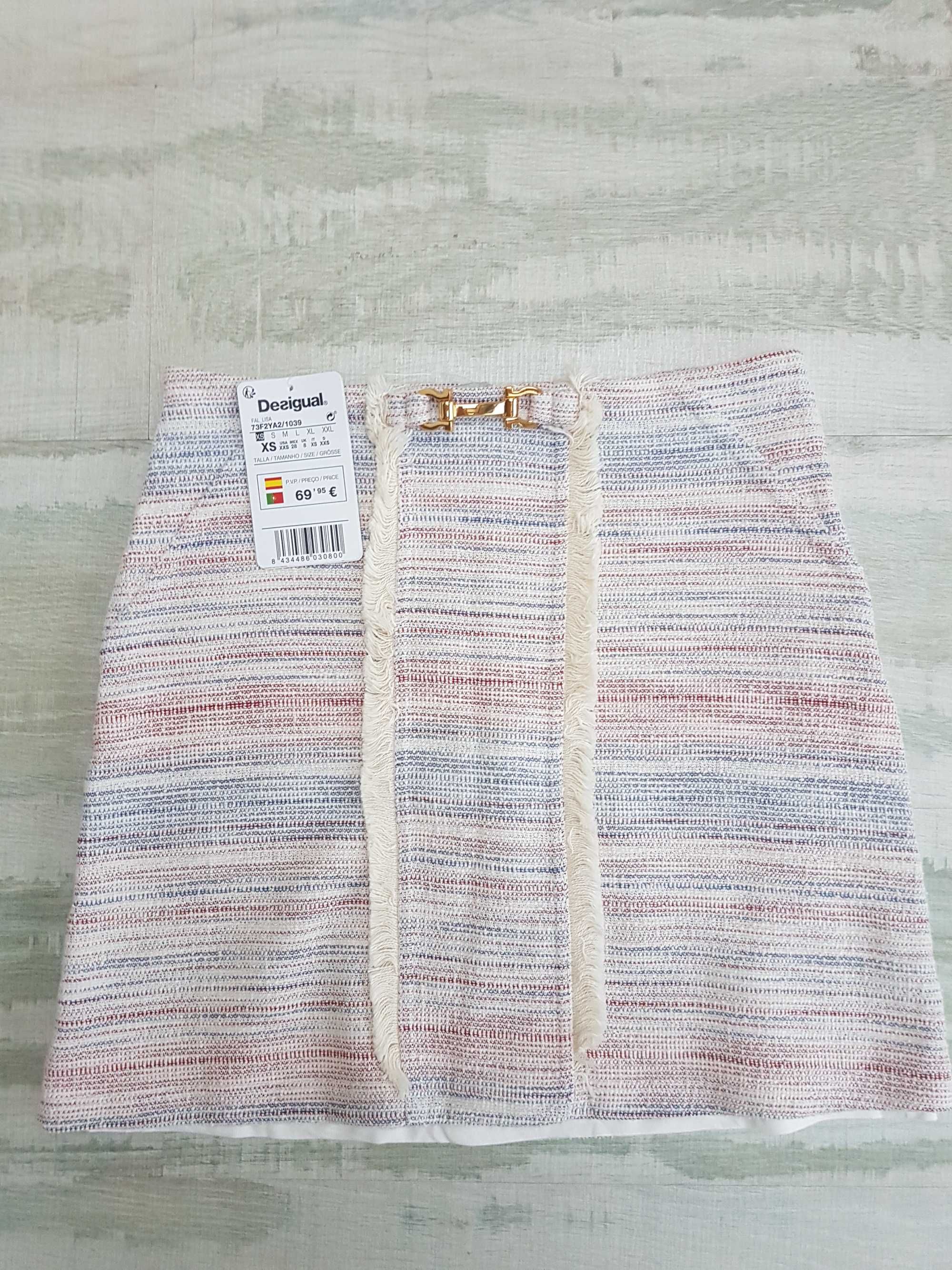 Продам нову спідницю молодіжного будинку моди DESIGUAL розмір XS/S.