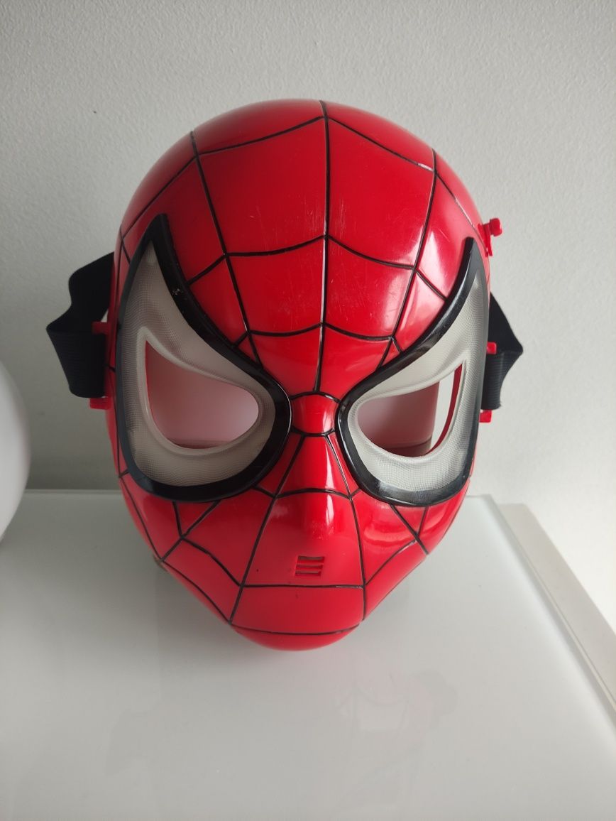 Máscara pra criança homem aranha