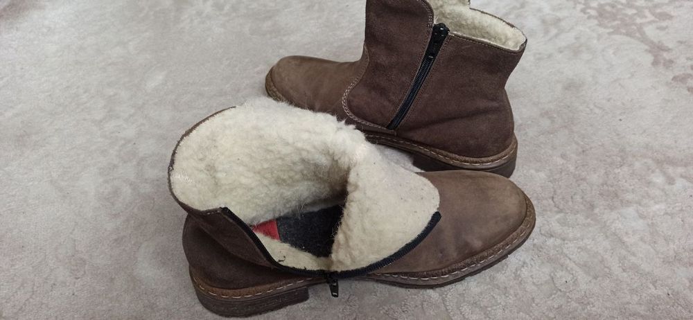 Зимові черевики Rieker, 42 розмір