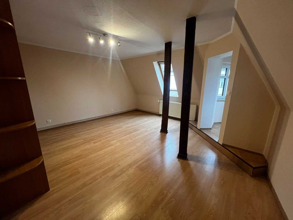 Nysa. Duże mieszkanie do wynajęcia- 94m. kw.