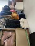Lote de roupa feminina + acessorios (mais de 40 peças desde o Xs ao M)