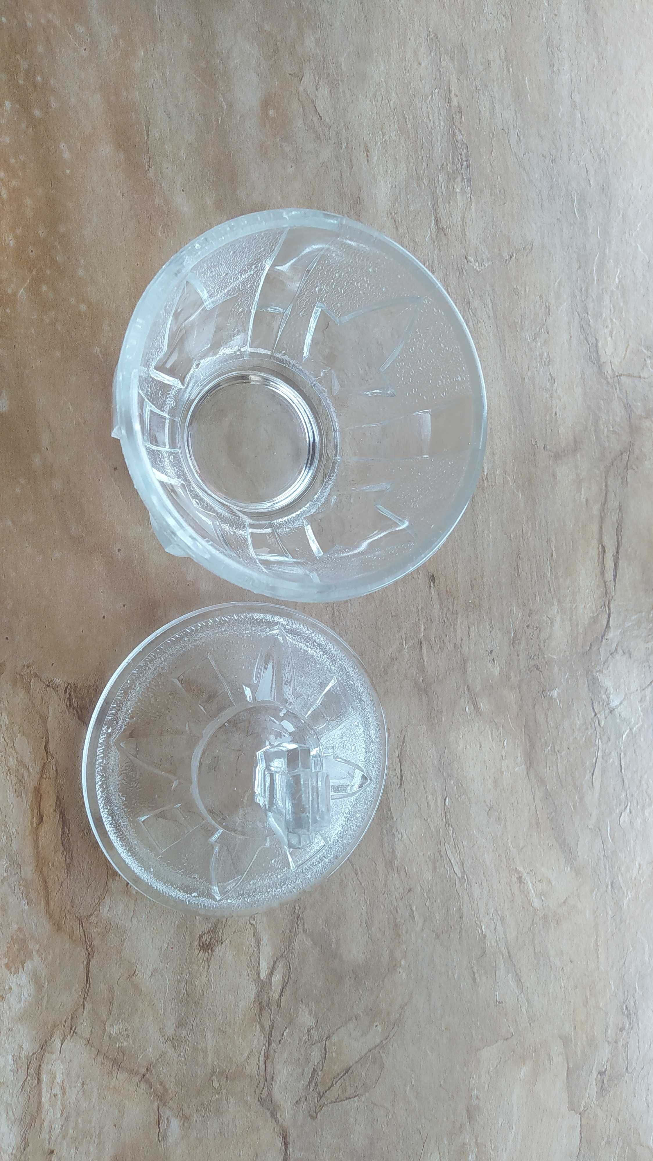 Cukiernica z pokrywką