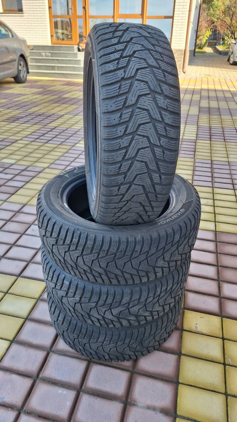 Резина Hankook Winter I Pike RS2