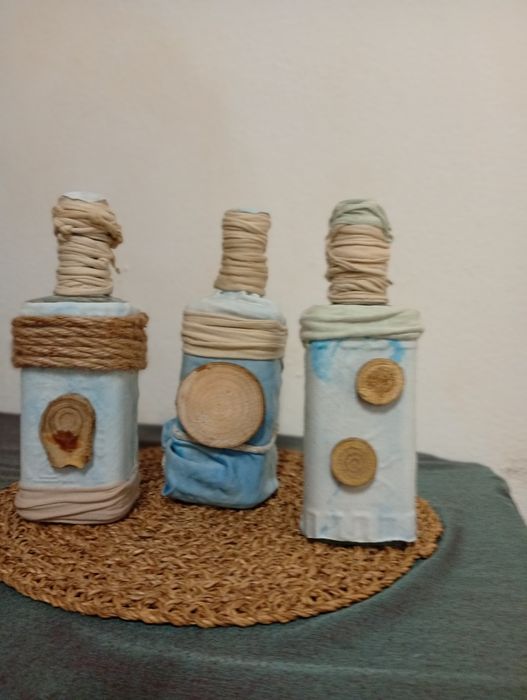 Vendesse garrafas personalizadas feitas a mão.