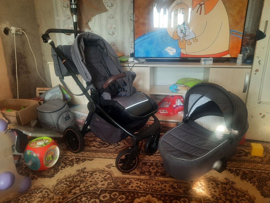 Универсальная коляска 2 в 1 Carrello Epica CRL-8510/1 Iron Grey