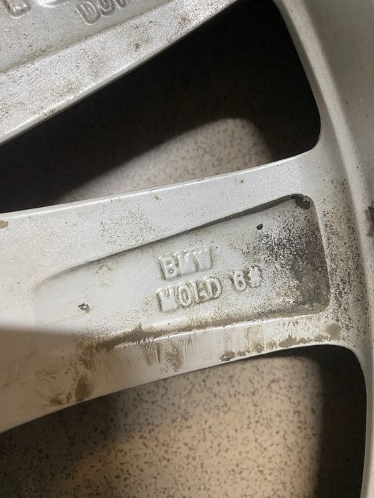 Диски R-18 5-120 BMW X5 255/55/18