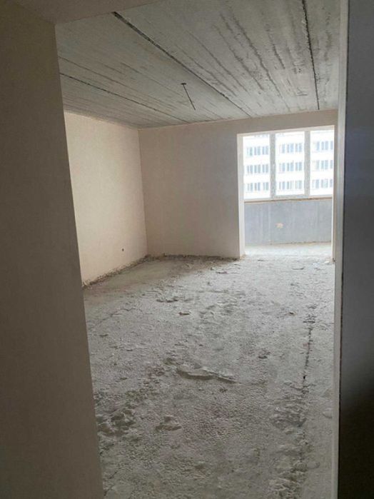 Двір закритого типу.