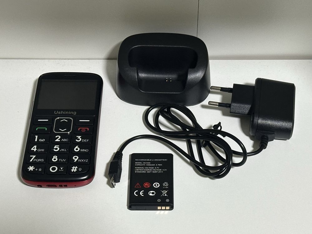 Telefon dla seniorów Ushining M2302 Dual SIM czarny