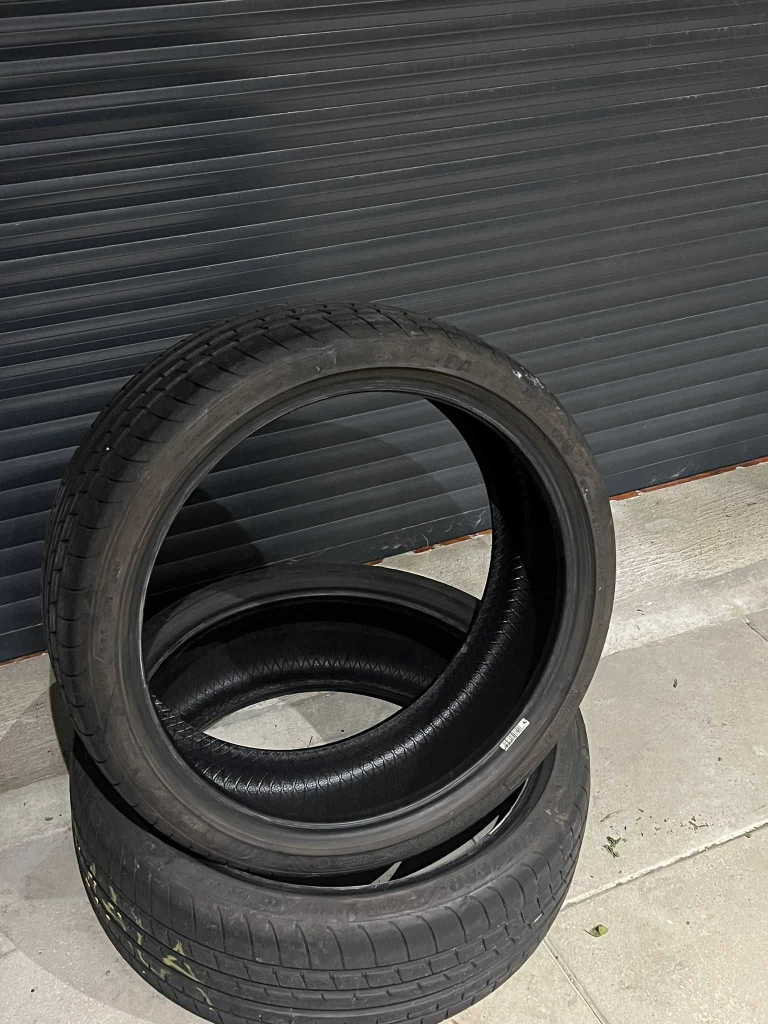 2 pneus Goodyear Asymmetric 3 RunFlat (205/40R18) - Seminovos