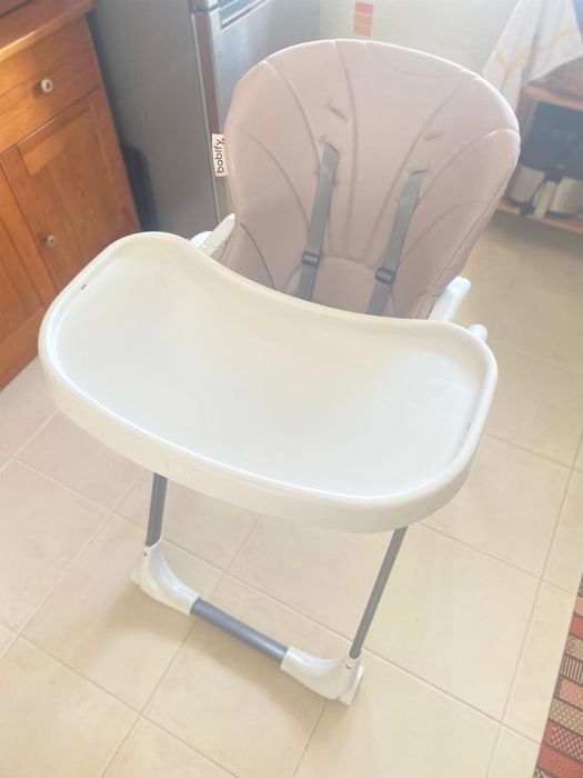 Cadeira de refeiçao BABIFY com progressao de crescimento