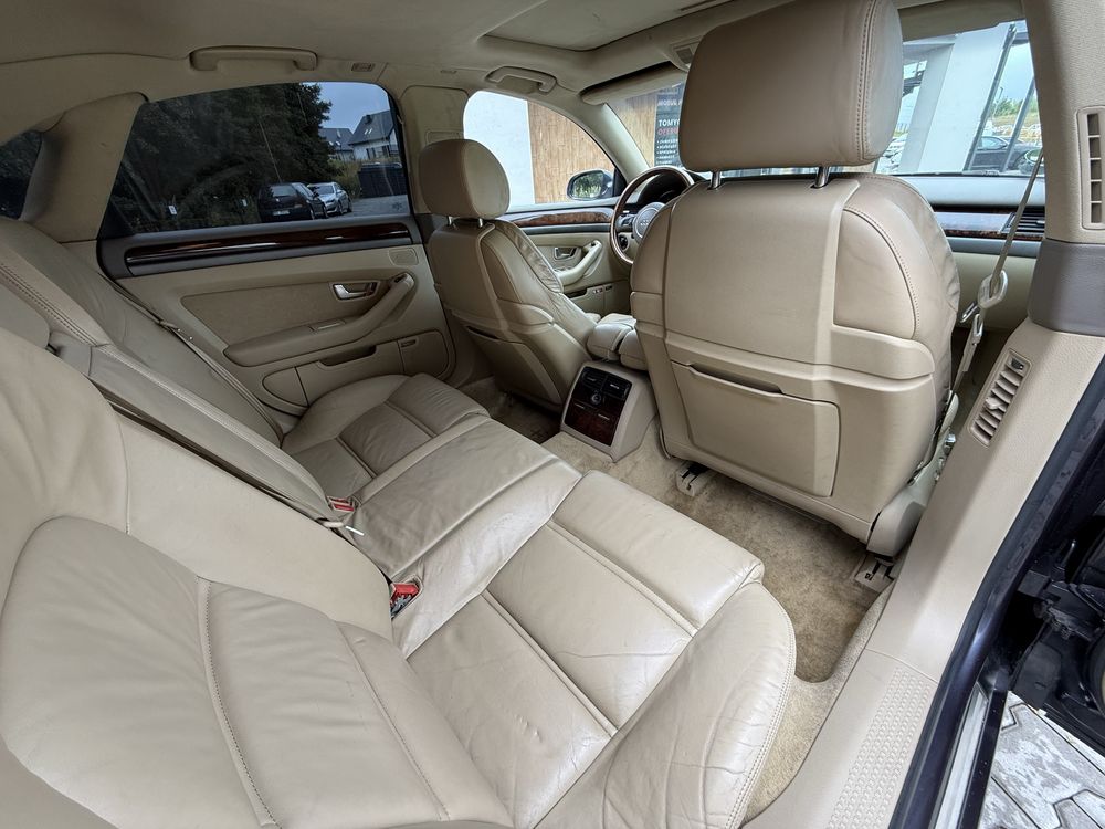 Audi A8 3.0TDI *BOSE/2xszyby/Webasto/KeyLess* bixenon skory nawigacja
