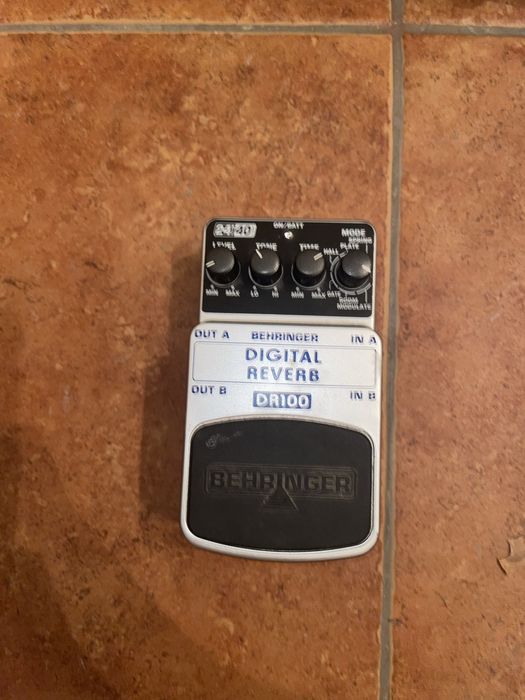 Pedaleira reverb