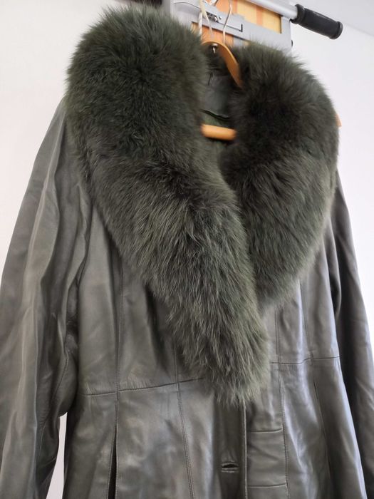 Шкіряне пальто довге осінь/ зима, колір темно-зелене