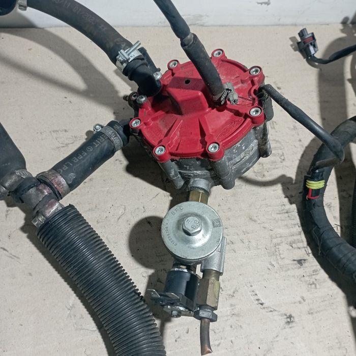 ГБО stag-300-6 . 6 циліндрів