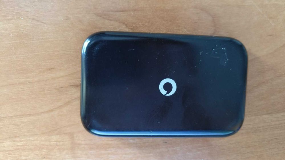 4G роутер Huawei R215