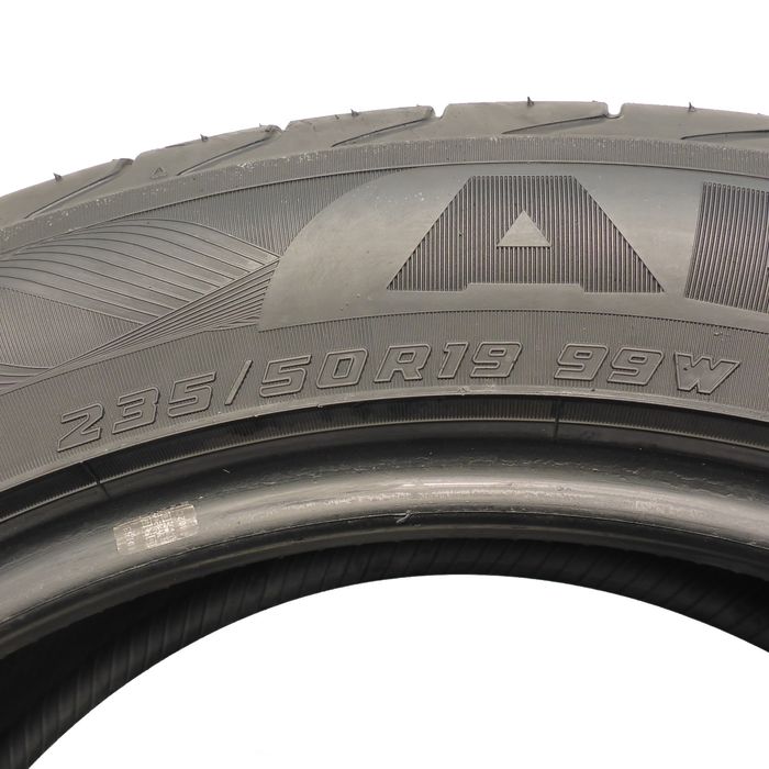 235/50/19 YOKOHAMA 235/50R19 99W Advan Sport V105 Lato 2016 5,3mm