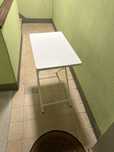 Mesa pequena de ……….