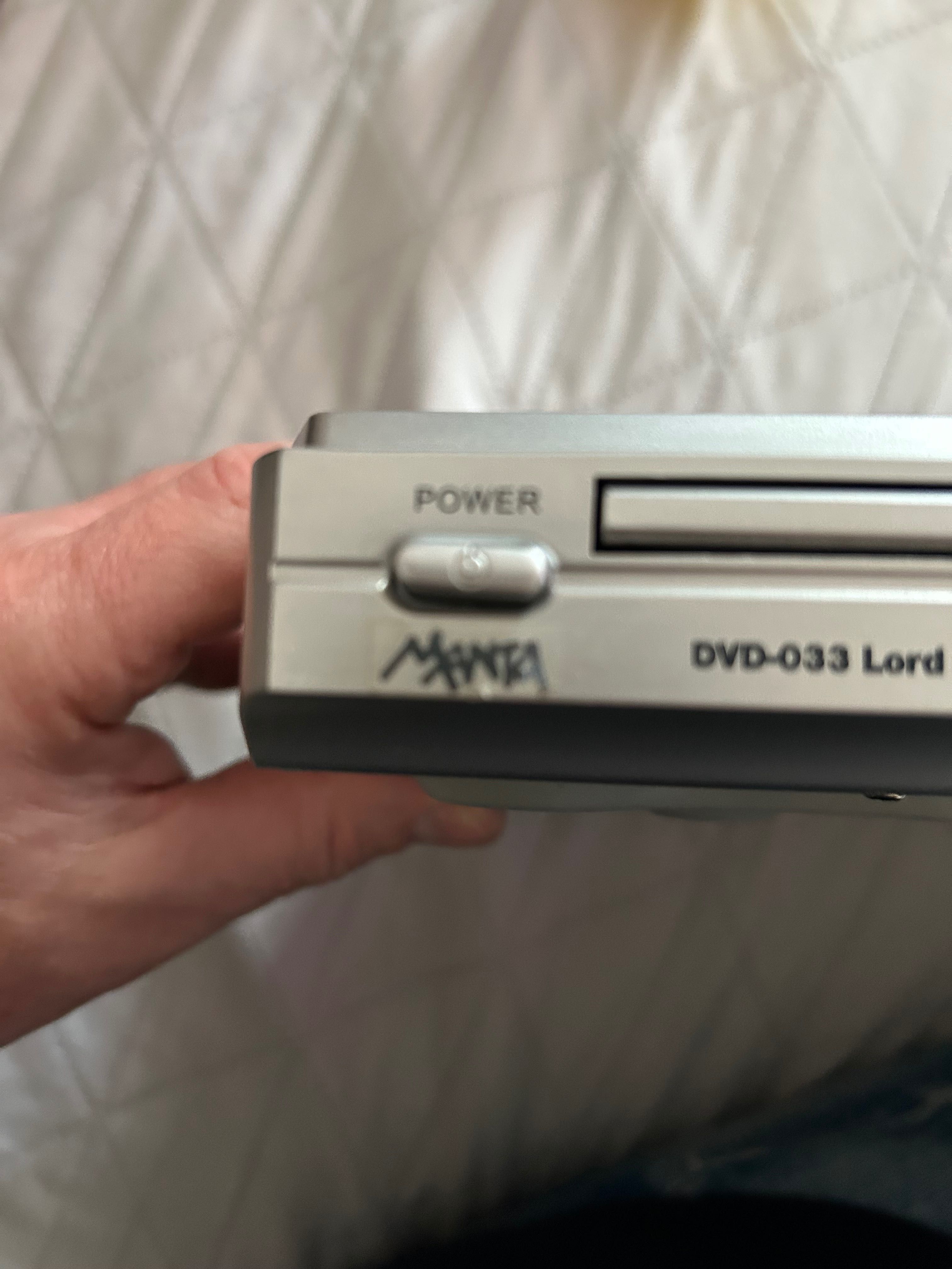 Odtwarzacz MANTA Lord  DVD z pilotem