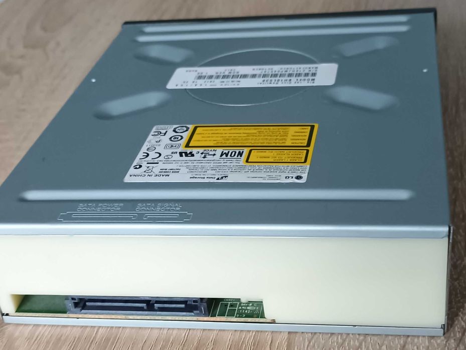 LG napęd optyczny nagrywarka Blu-ray DVD Combo - stan nowości