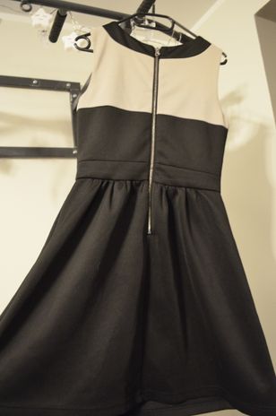 Elegancka sukienka Reserved rozmiar 38 czarno-beżowa