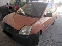 Para Peças Kia Picanto 1.0 de 2004 e boa mecânica