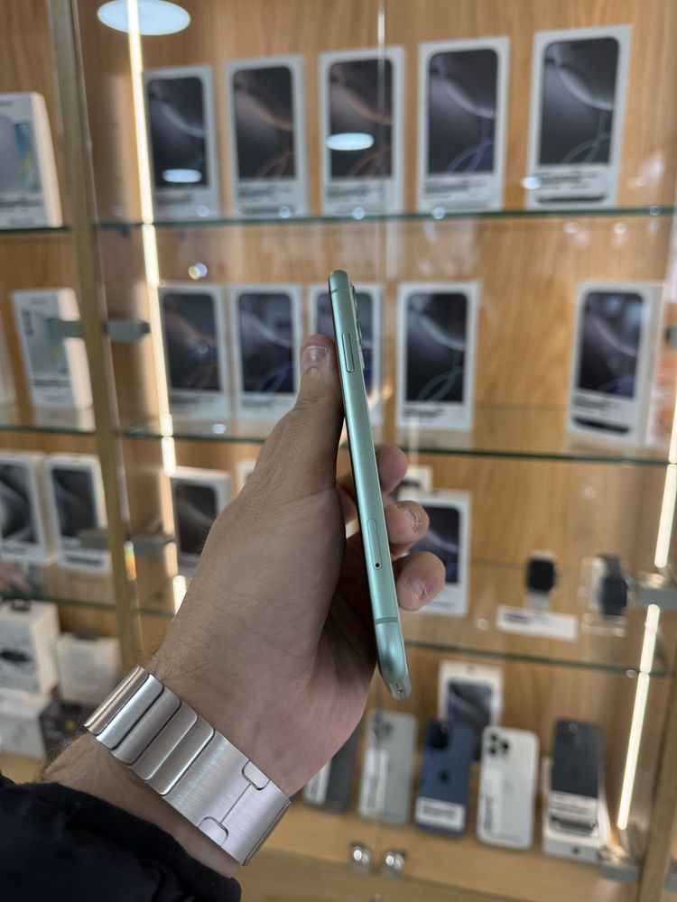 IPHONE 11 64GB USADO