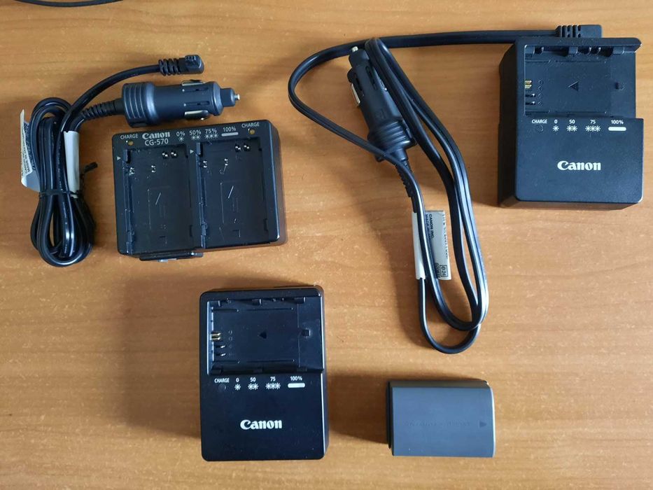 Зарядний пристрій, кабель живлення, акумулятор для фотоапарата Canon